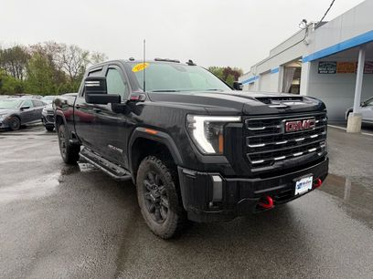 Used 2024 GMC Sierra 2500 AT4 w/ Technology Package