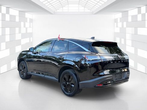 Certified 2025 Nissan Murano SV FWD image 5