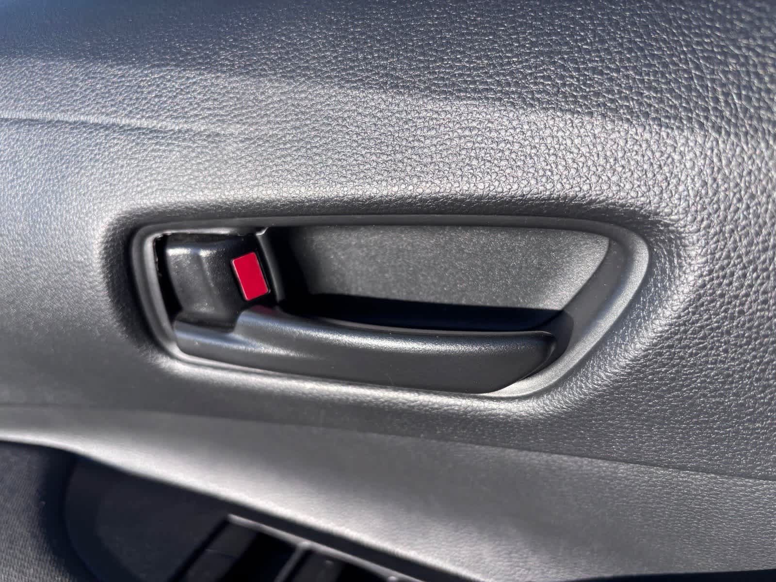 Used 2025 Toyota Corolla LE FWD image 14