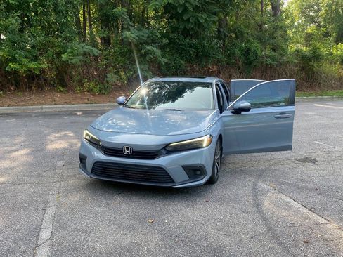 Used 2023 Honda Civic Touring image 58