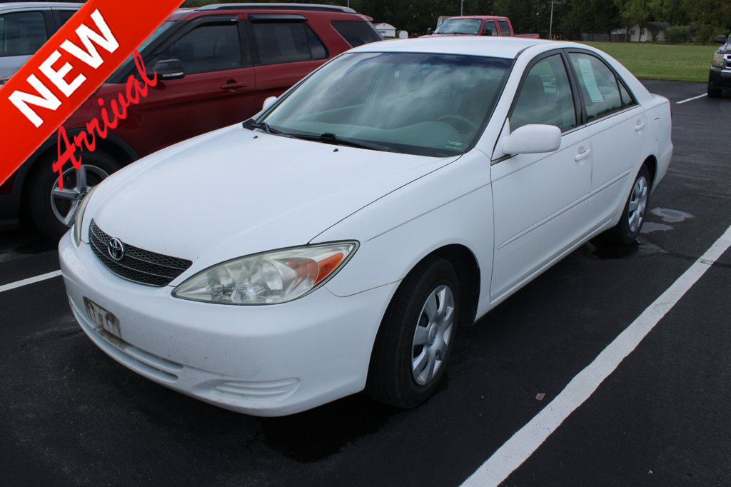 Used 2002 Toyota Camry LE FWD image 1