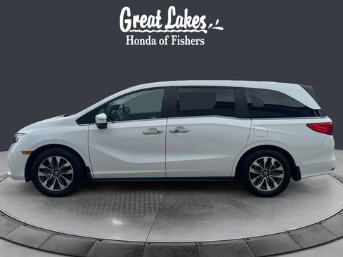 Used 2023 Honda Odyssey EX-L image 2
