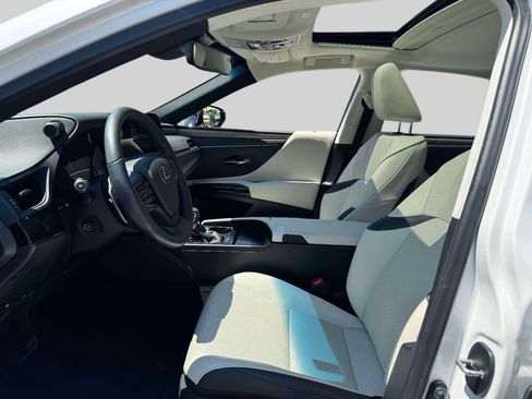 Used 2023 Lexus ES 350 w/ Premium Package FWD image 16