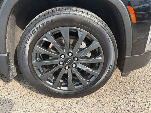 Used 2023 Chevrolet Traverse RS w/ LPO, Floor Liner Package AWD/4WD image 41