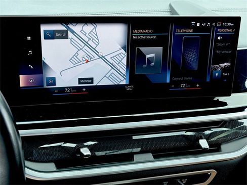 Used 2023 BMW X7 xDrive40i w/ Executive Package image 26