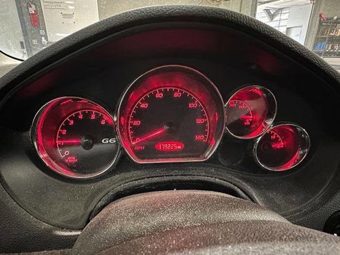 Used 2006 Pontiac G6 Sedan w/ Drivers Package FWD image 35