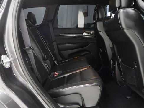 Used 2019 Jeep Grand Cherokee Limited image 13