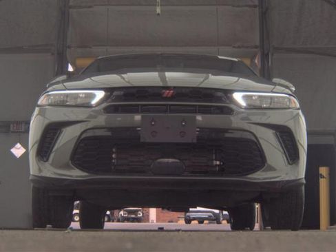 Used 2024 Dodge Hornet GT w/ Cold Weather Group image 3