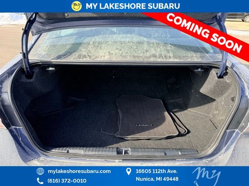 Used 2025 Subaru Legacy Premium image 12