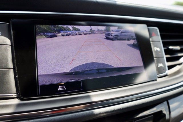 Used 2023 Buick Enclave Essence w/ Experience Buick Package FWD image 3