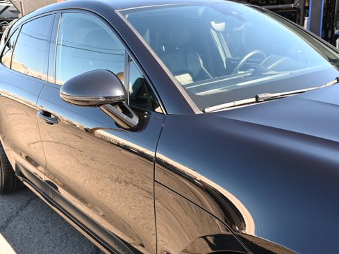 Used 2018 Porsche Macan GTS AWD/4WD image 19
