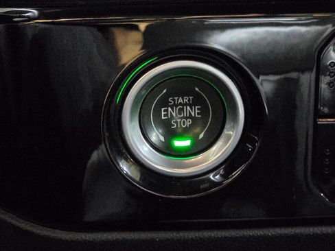 Used 2024 Chevrolet Silverado 1500 LT w/ Protection Package image 32