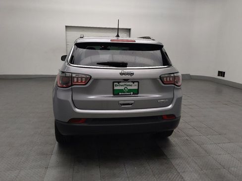 Used 2019 Jeep Compass Latitude w/ Popular Equipment Group FWD image 6