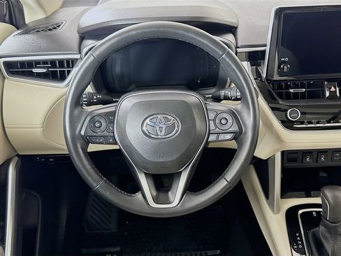 Certified 2024 Toyota Corolla Cross XLE w/ Convenience Package AWD/4WD image 4