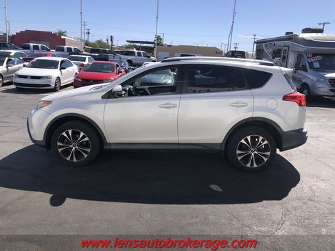 Used 2015 Toyota RAV4 Limited image 2