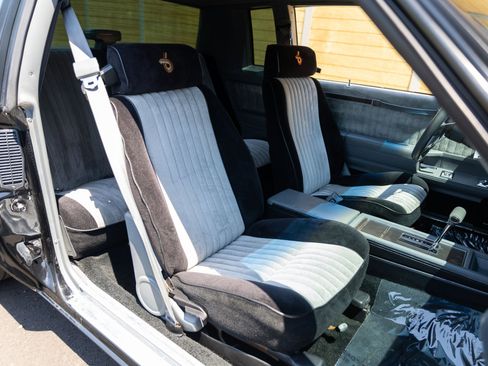 Used 1987 Buick Regal Coupe RWD image 30
