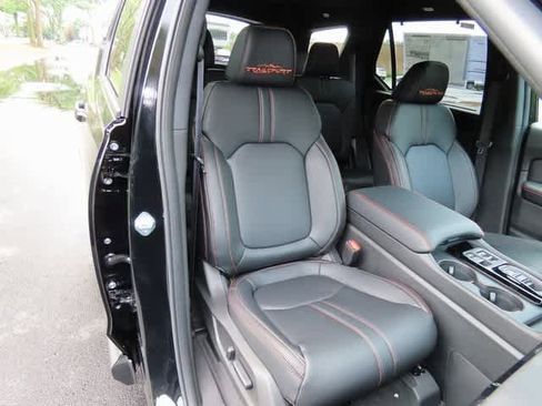 New 2025 Honda Pilot TrailSport image 17