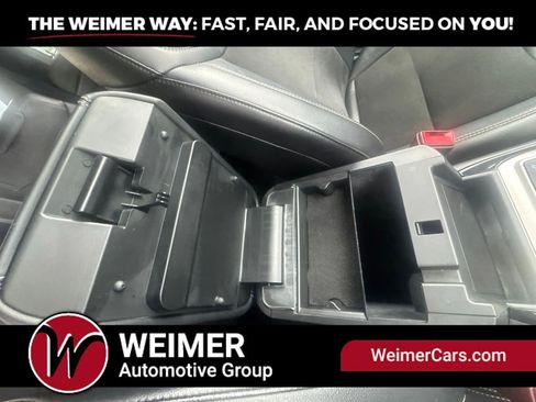 Used 2022 Ford Explorer ST AWD/4WD image 38