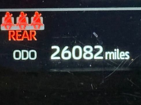 Used 2023 Toyota Tundra Capstone AWD/4WD image 21