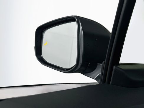 Used 2026 Toyota bZ FWD image 16