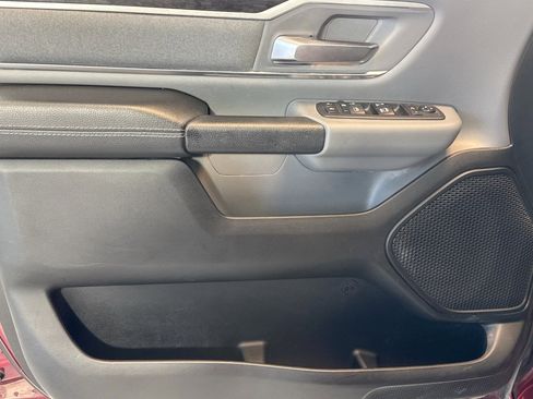 Used 2019 RAM 1500 Big Horn image 16