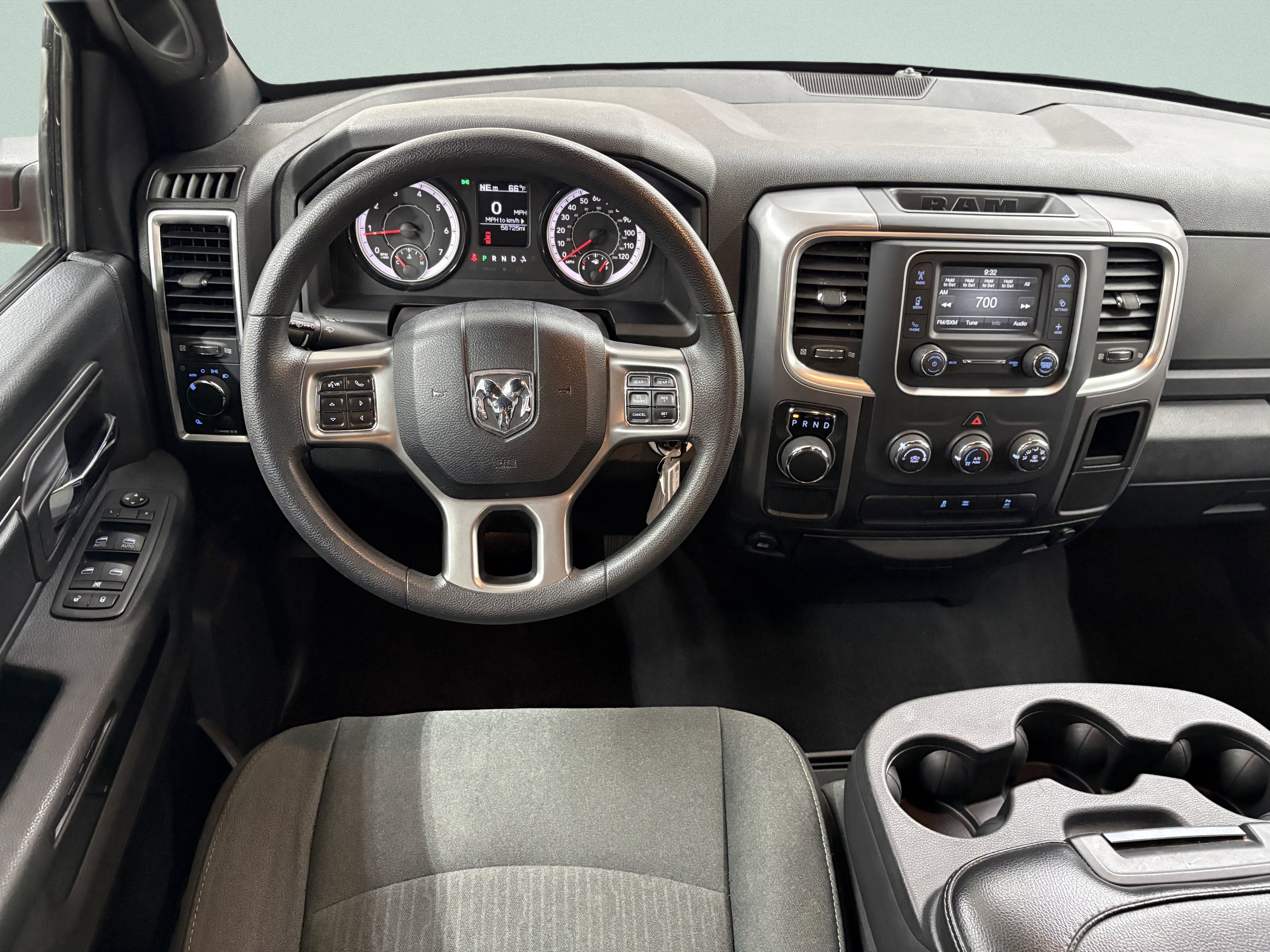 Used 2024 RAM 1500 Warlock RWD image 10