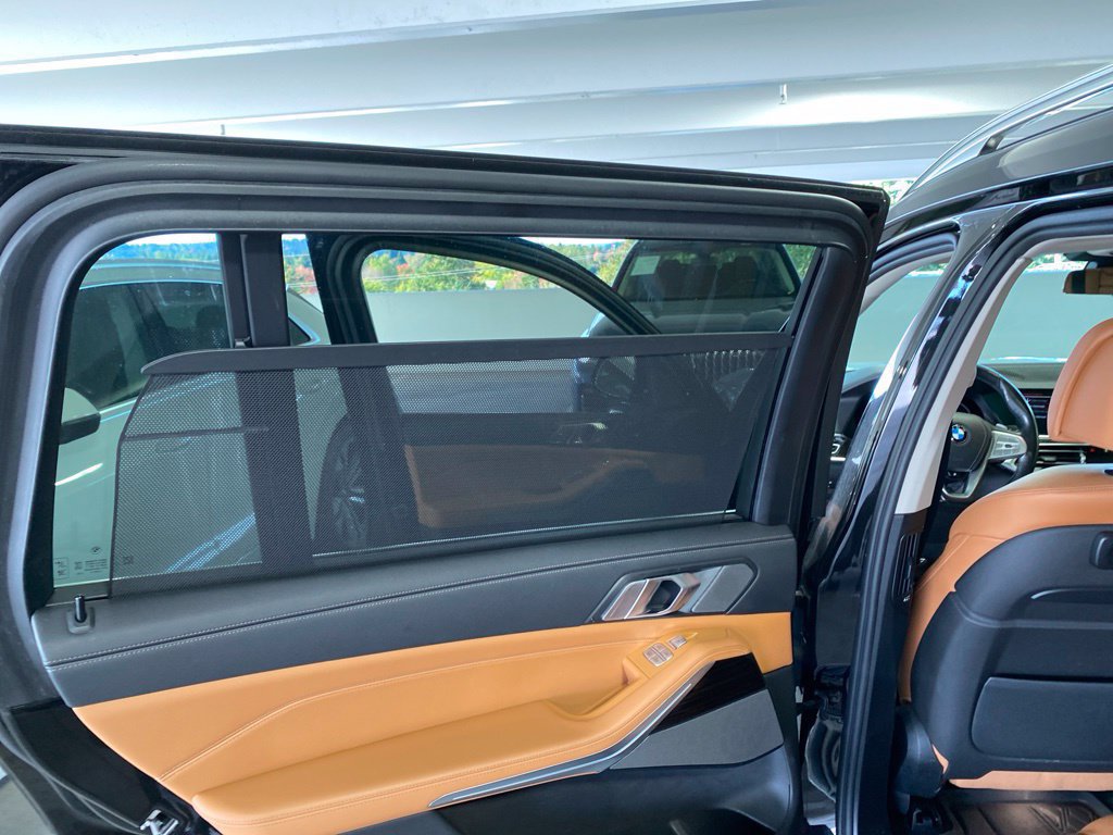 Used 2019 BMW X7 xDrive40i w/ Premium Package AWD/4WD image 16