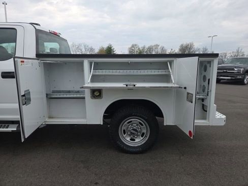 Used 2021 Ford F250 XL w/ Power Equipment Group image 14