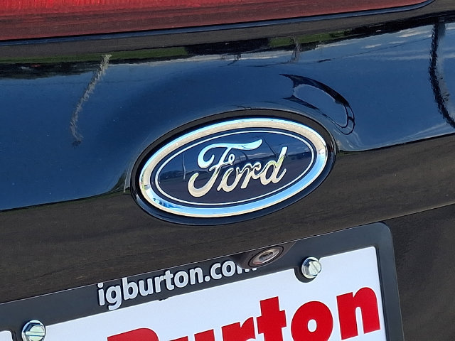 Used 2018 Ford Focus SE w/ SE Appearance Package FWD image 29