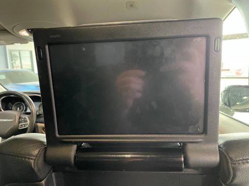 Used 2019 Chrysler Pacifica Touring-L Plus w/ Advanced Safetytec Group image 30