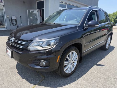 Used 2016 Volkswagen Tiguan SE AWD/4WD image 3