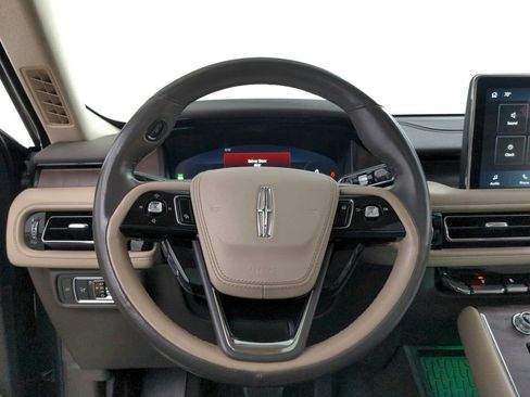 Used 2023 Lincoln Aviator Reserve w/ Equipment Group 201A image 22