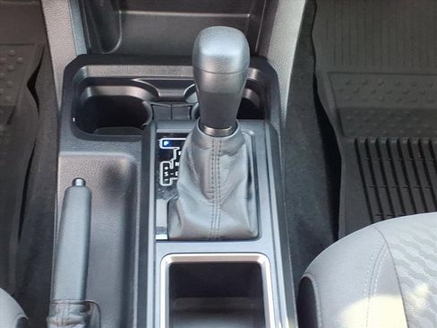 Used 2021 Toyota Tacoma SR image 16