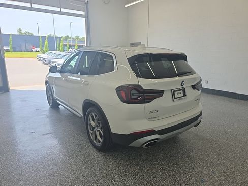Used 2022 BMW X3 sDrive30i w/ Convenience Package RWD image 3
