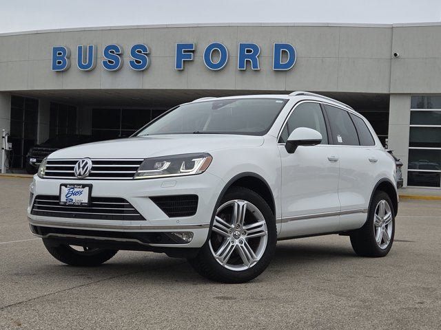 Used 2016 Volkswagen Touareg Sport AWD/4WD image 1