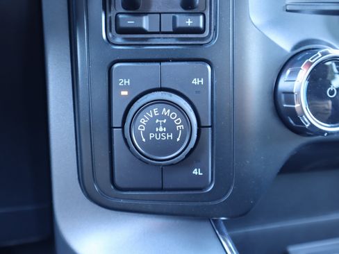 New 2025 Ford F150 XLT w/ Equipment Group 302A MID image 9