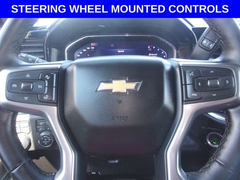 Used 2025 Chevrolet Silverado 2500 LTZ w/ LTZ Convenience Package AWD/4WD image 14