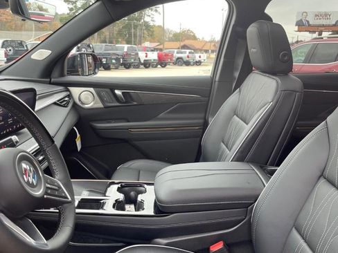 New 2026 Buick Enclave Avenir w/ Super Cruise Package image 15