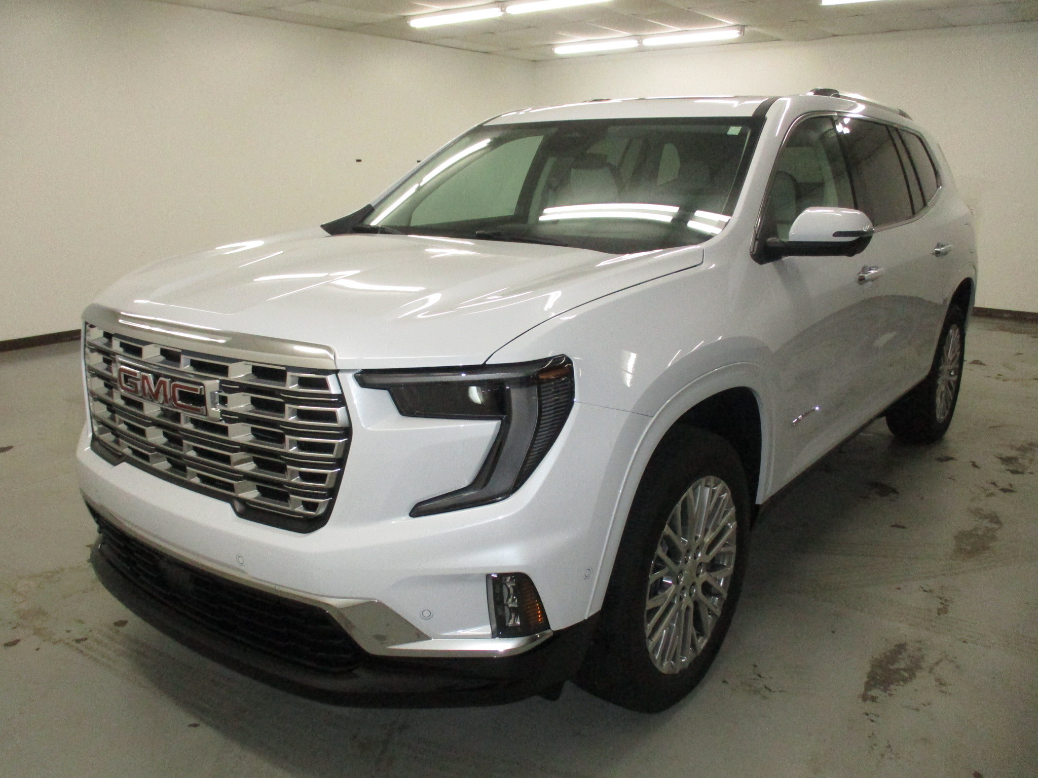 New 2026 GMC Acadia Denali w/ Super Cruise Package AWD/4WD image 1