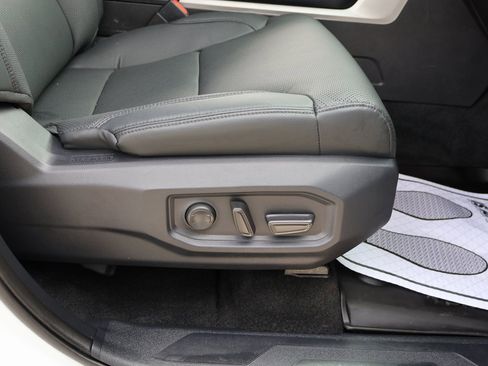 Used 2025 Toyota Tundra SR5 image 10