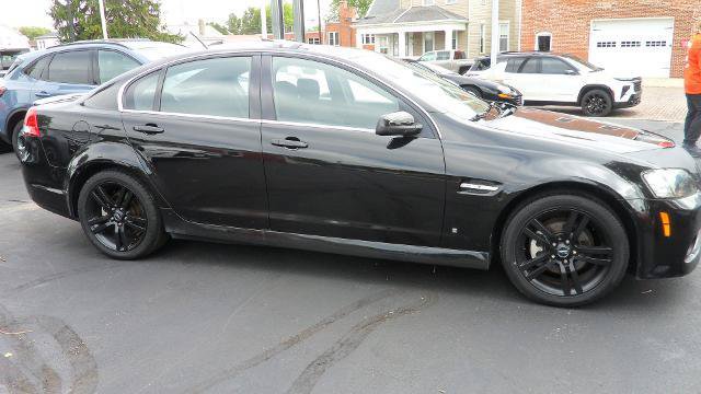 Used 2009 Pontiac G8 w/ Comfort And Sound Package RWD image 3