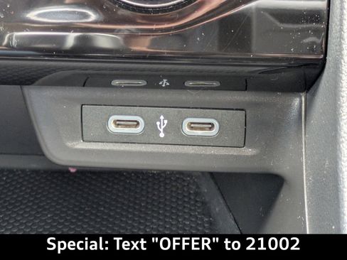 Used 2024 Volkswagen Jetta SE image 22