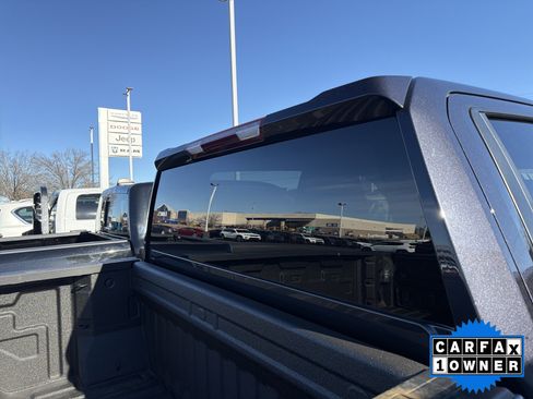 Used 2024 Chevrolet Silverado 2500 Custom w/ Custom Value Package image 8