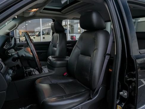 Used 2013 GMC Sierra 3500 Denali image 24