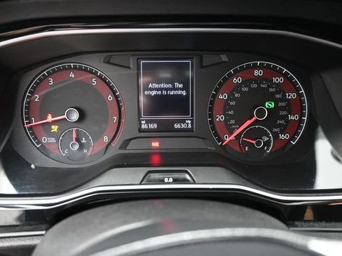 Used 2020 Volkswagen Jetta R-Line FWD image 4