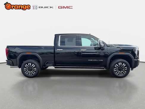 New 2026 GMC Sierra 2500 Denali Ultimate image 2
