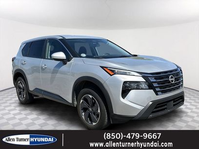 Used 2024 Nissan Rogue SV