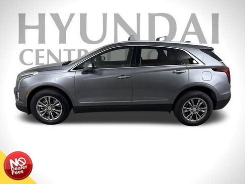 Used 2021 Cadillac XT5 Premium Luxury image 7