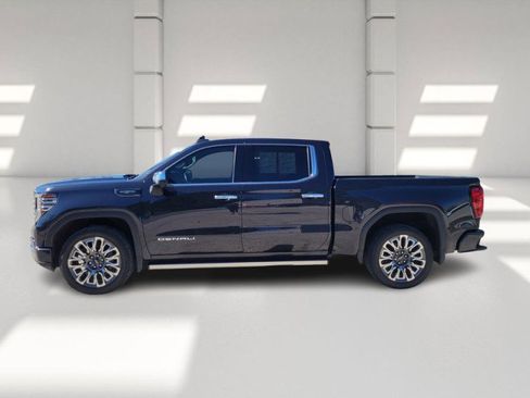 Used 2023 GMC Sierra 1500 Denali Ultimate image 4