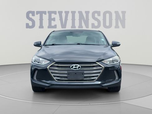 Used 2017 Hyundai Elantra Limited FWD image 8